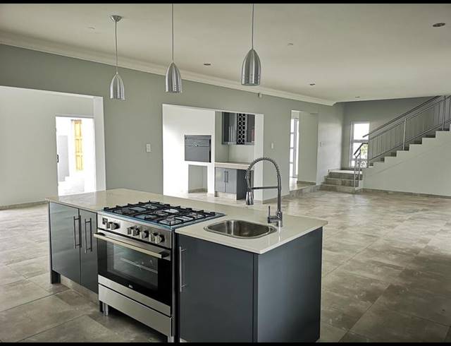 4 BEDROOM PROPERTY TO RENT IN WATERKLOOF RIDGE